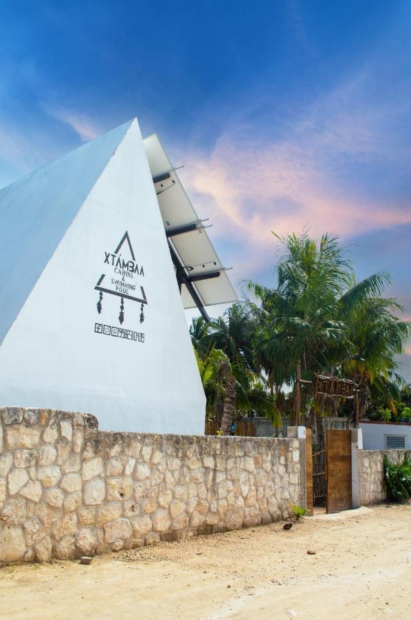 Xtambaa Cabins & Spa Only Adults El Cuyo Eksteriør billede