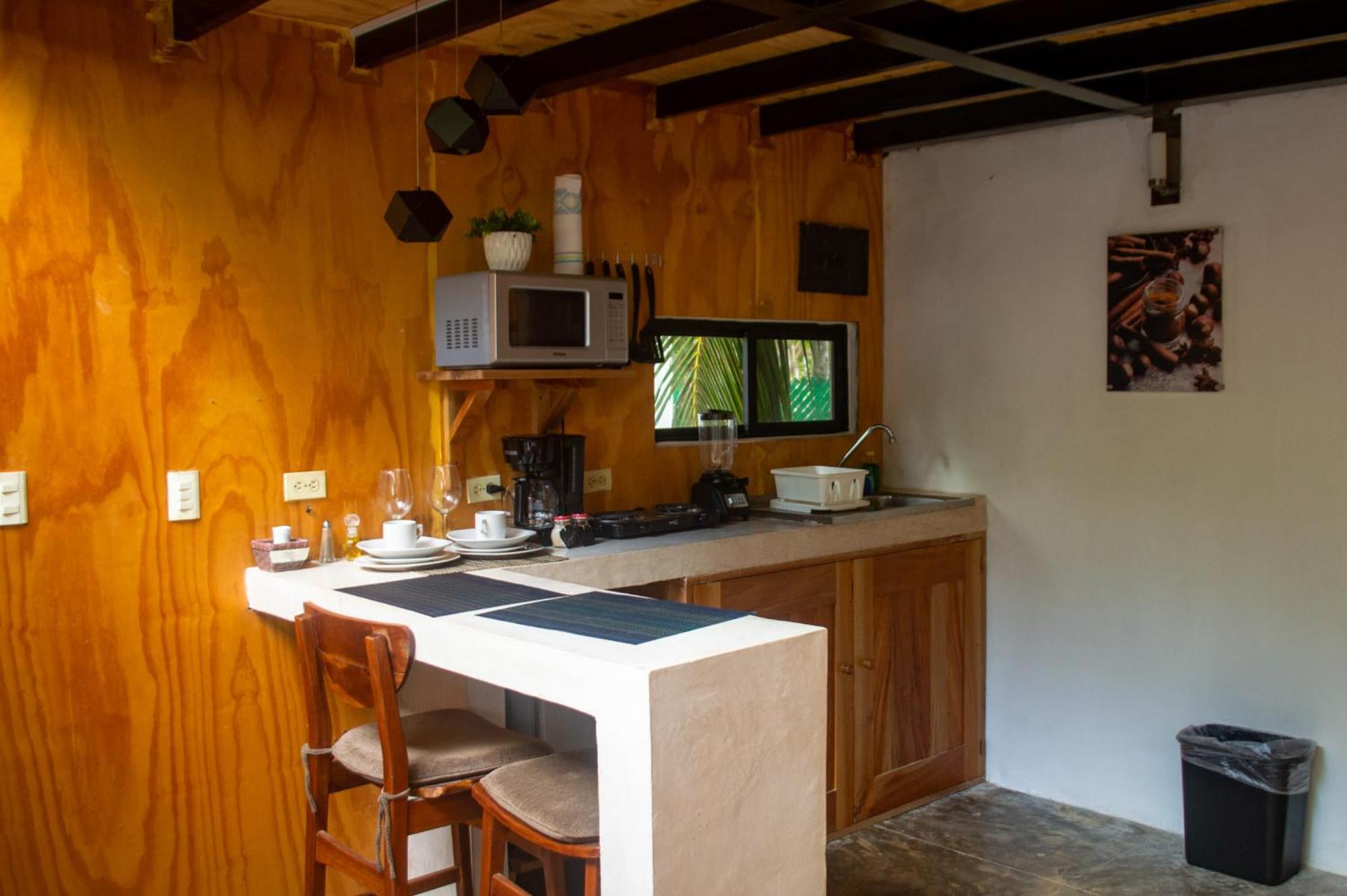 Xtambaa Cabins & Spa Only Adults El Cuyo Eksteriør billede