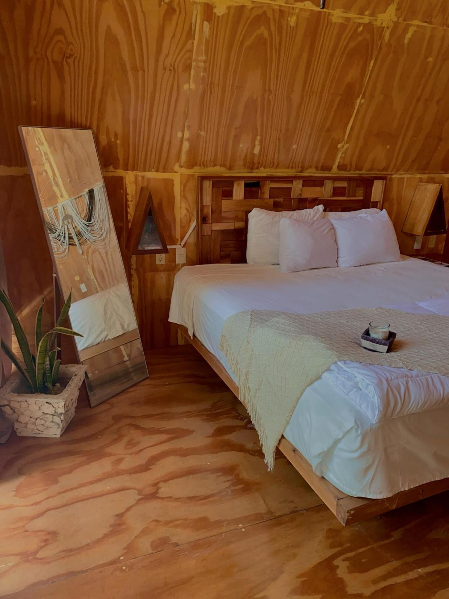 Xtambaa Cabins & Spa Only Adults El Cuyo Eksteriør billede